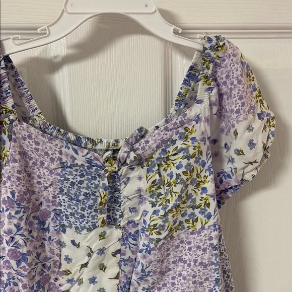 Floral Patchwork Romper - Picture 2 of 4